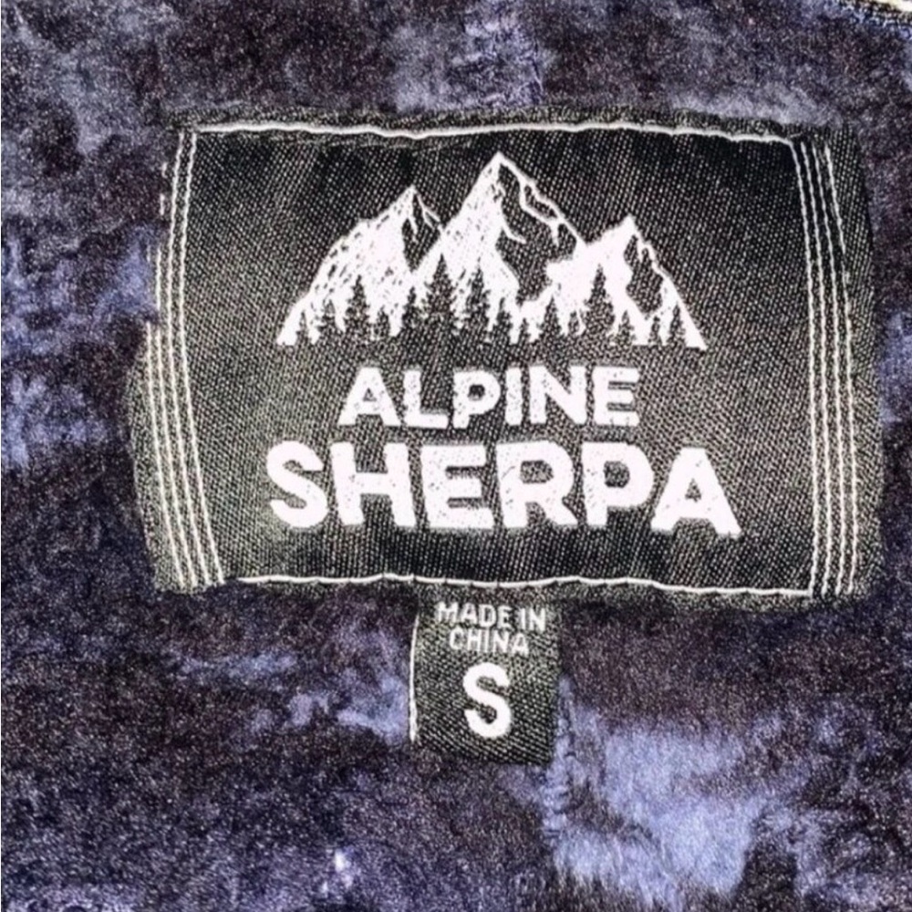 Men's Navy Patterned Zip-Up Sweater - Picture 5 of 9